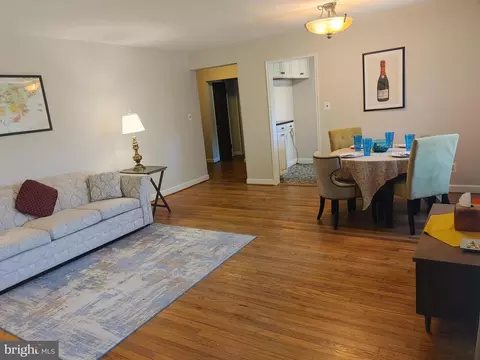 Dining - 2410 Colston Dr #C-101, Silver Spring, MD 20910 photo 1 of 2