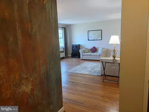 Living - 2410 Colston Dr #C-101, Silver Spring, MD 20910 photo 2 of 3