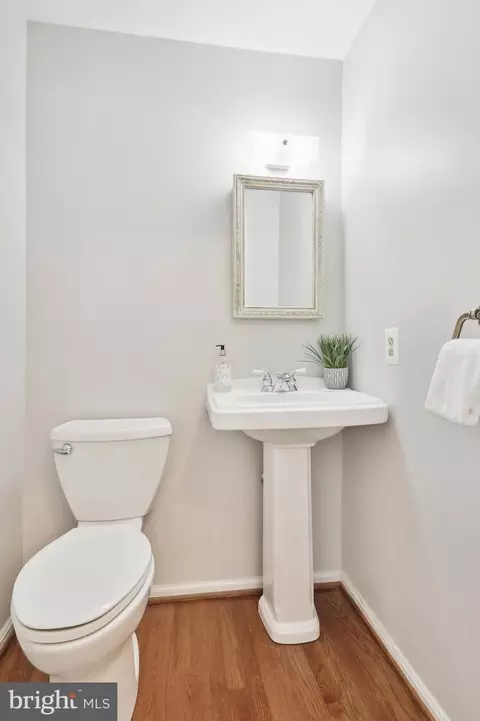 10902 Breewood Rd, Silver Spring, MD 20901 photo 18