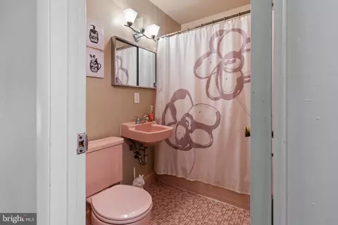 1011 Loxford Ter, Silver Spring, MD 20901 photo 13