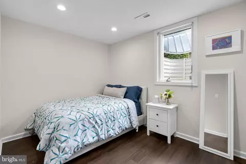 8717 2nd Ave, Silver Spring, MD 20910 photo 49