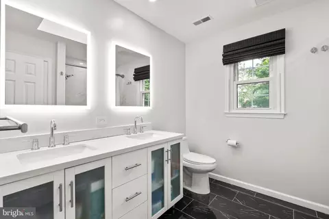 8717 2nd Ave, Silver Spring, MD 20910 photo 37
