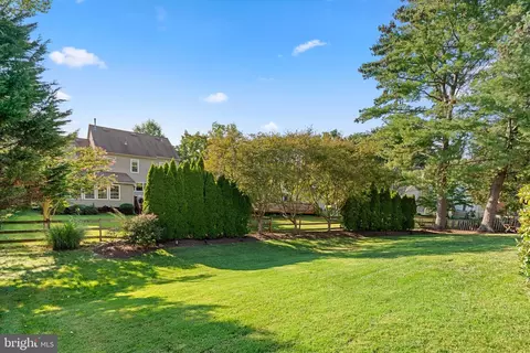 127 Upshire Cir, Gaithersburg, MD 20878 photo 52