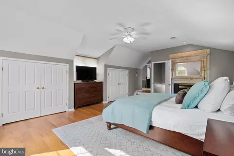 127 Upshire Cir, Gaithersburg, MD 20878 photo 23