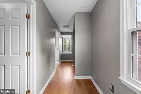 127 Upshire Cir, Gaithersburg, MD 20878 photo 24