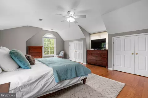 127 Upshire Cir, Gaithersburg, MD 20878 photo 22