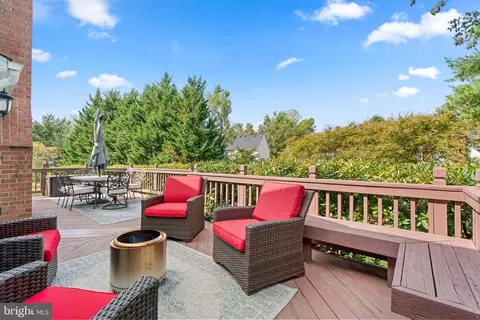 127 Upshire Cir, Gaithersburg, MD 20878 photo 47