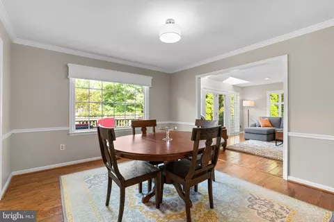 127 Upshire Cir, Gaithersburg, MD 20878 photo 12