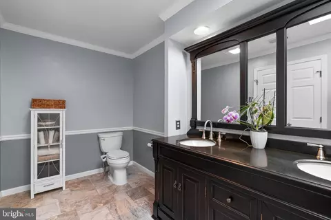 127 Upshire Cir, Gaithersburg, MD 20878 photo 28