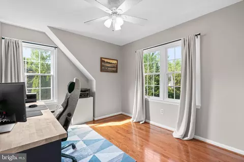 127 Upshire Cir, Gaithersburg, MD 20878 photo 32