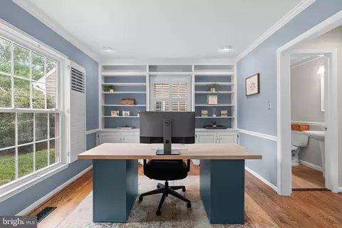 127 Upshire Cir, Gaithersburg, MD 20878 photo 6