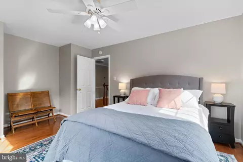 127 Upshire Cir, Gaithersburg, MD 20878 photo 31