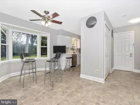 2203 Touchstone Ct, Silver Spring, MD 20904 photo 12