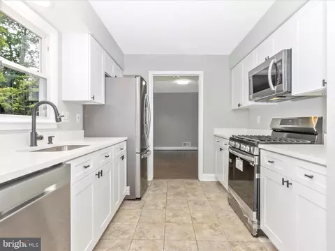 2203 Touchstone Ct, Silver Spring, MD 20904 photo 15