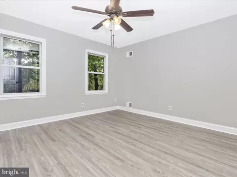 2203 Touchstone Ct, Silver Spring, MD 20904 photo 27