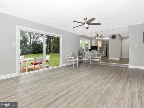2203 Touchstone Ct, Silver Spring, MD 20904 photo 11