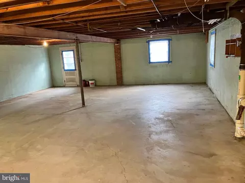 2501 Seibel Dr, Silver Spring, MD 20905 photo 17