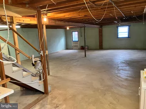 2501 Seibel Dr, Silver Spring, MD 20905 photo 18