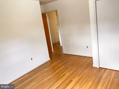 2501 Seibel Dr, Silver Spring, MD 20905 photo 7
