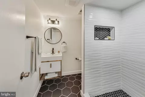10413 Barrie Ave, Silver Spring, MD 20902 photo 29