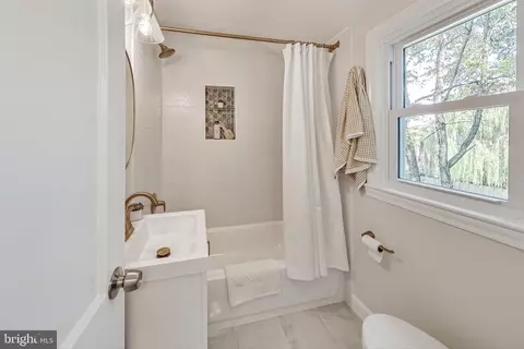 10413 Barrie Ave, Silver Spring, MD 20902 photo 25