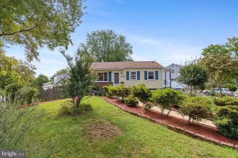 13405 Keating St, Rockville, MD 20853