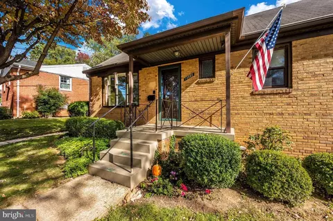 12505 Greenly St, Silver Spring, MD 20906 photo 2