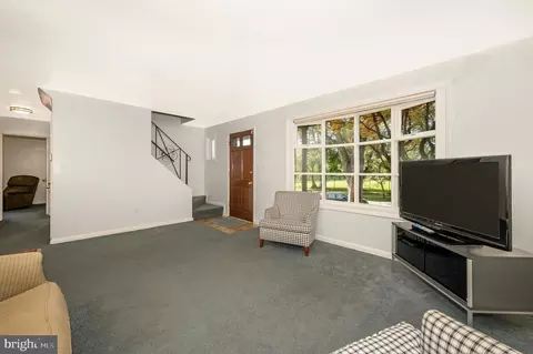 12505 Greenly St, Silver Spring, MD 20906 photo 6