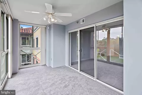 14801 Pennfield Cir #402, Silver Spring, MD 20906 photo 39