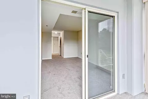 14801 Pennfield Cir #402, Silver Spring, MD 20906 photo 43