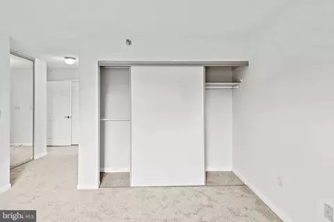 14801 Pennfield Cir #402, Silver Spring, MD 20906 photo 27