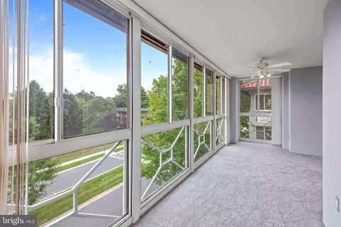 14801 Pennfield Cir #402, Silver Spring, MD 20906 photo 42