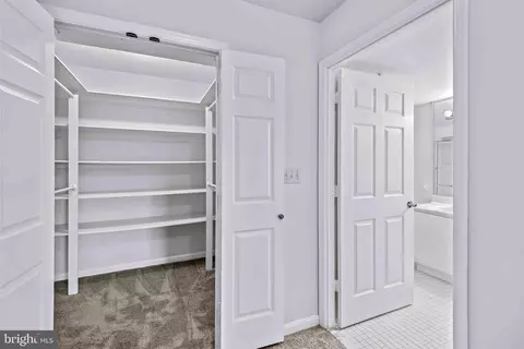 14801 Pennfield Cir #402, Silver Spring, MD 20906 photo 25