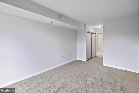 14801 Pennfield Cir #402, Silver Spring, MD 20906 photo 45
