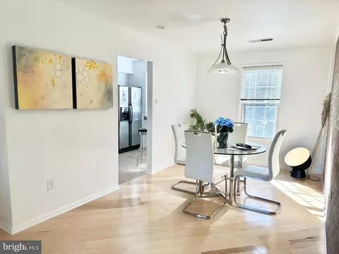 750 Quince Orchard Blvd #750-20, Gaithersburg, MD 20878
