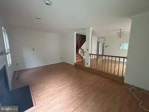 13627 Cedar Creek Ln, Silver Spring, MD 20904 photo 9