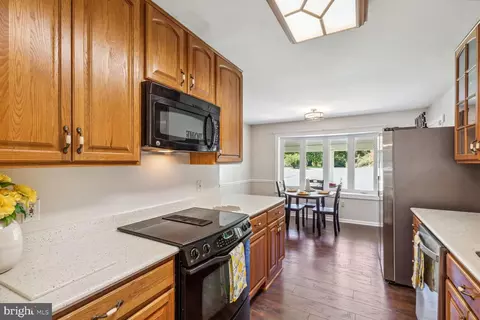 2012 Kings House Rd, Silver Spring, MD 20905 photo 6