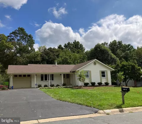 2012 Kings House Rd, Silver Spring, MD 20905 photo 3