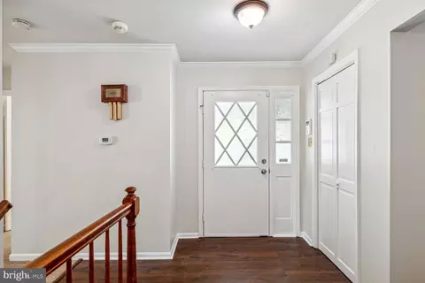 2012 Kings House Rd, Silver Spring, MD 20905 photo 4