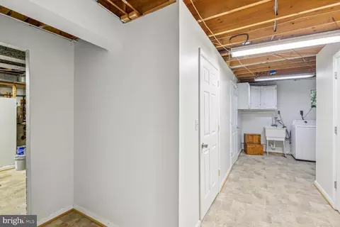 2012 Kings House Rd, Silver Spring, MD 20905 photo 32