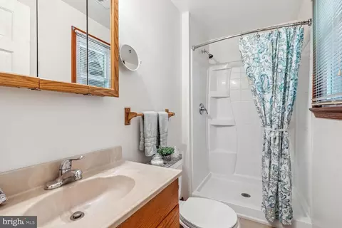 2012 Kings House Rd, Silver Spring, MD 20905 photo 28