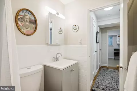 8722 Manchester Rd #1, Silver Spring, MD 20901 photo 12