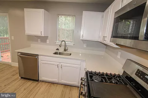 14212 Long Green Dr, Silver Spring, MD 20906 photo 14