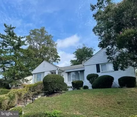 2809 E West Hwy, Chevy Chase, MD 20815