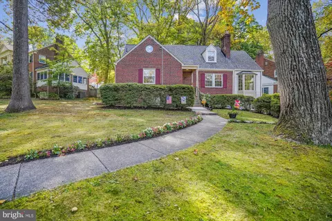 1544 Red Oak Dr, Silver Spring, MD 20910 photo 14