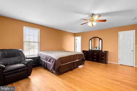 2821 Gracefield Rd, Silver Spring, MD 20904 photo 11