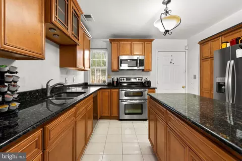 2821 Gracefield Rd, Silver Spring, MD 20904 photo 7