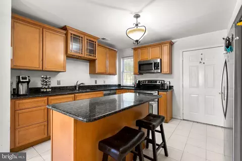 2821 Gracefield Rd, Silver Spring, MD 20904 photo 6