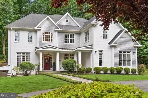 7500 Nevis Rd, Bethesda, MD 20817