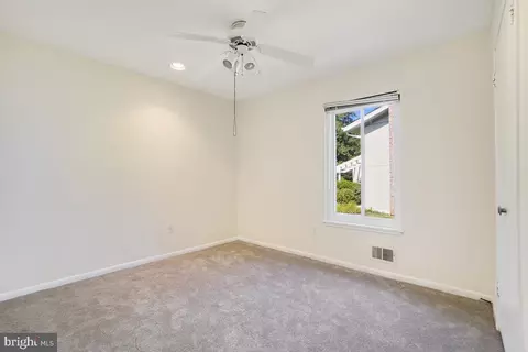 11201 Korman Dr, Potomac, MD 20854 photo 14